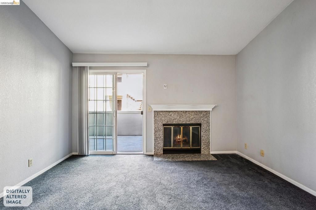 Image 11 of property listing at 600 Canyon Oaks Drive F, Oakland, CA 94605