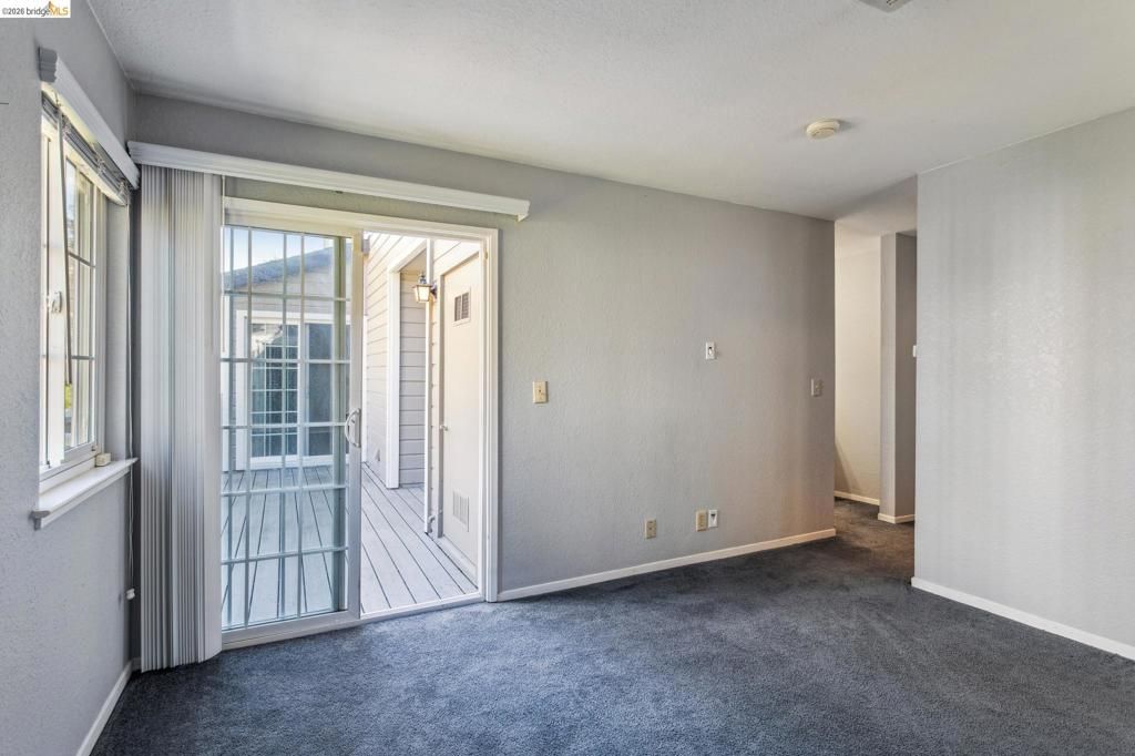 Image 35 of property listing at 600 Canyon Oaks Drive F, Oakland, CA 94605