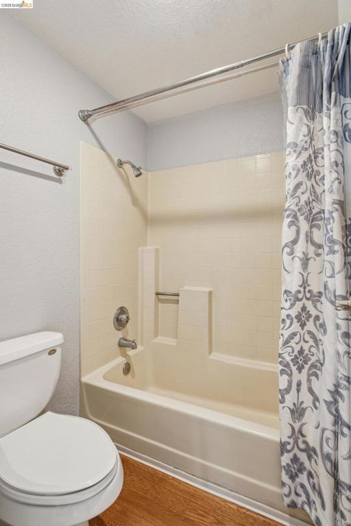 Image 53 of property listing at 600 Canyon Oaks Drive F, Oakland, CA 94605