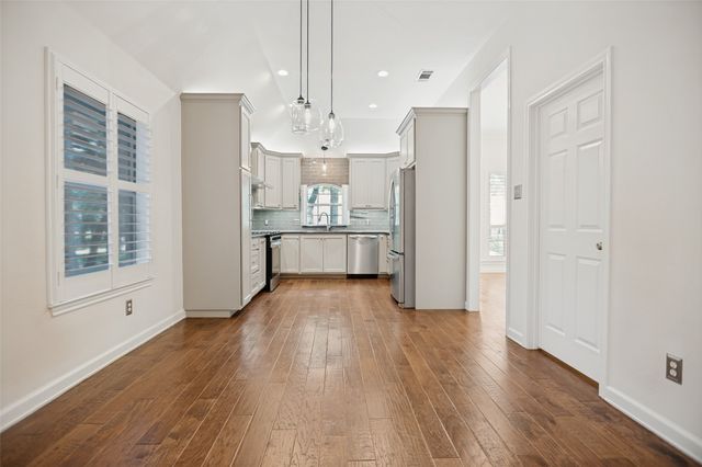 3624 Chateaux Lane, Hurst, TX 76054