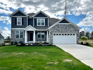 1414 Tullamore Trail, Wadsworth, OH 44281