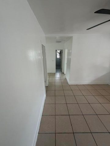 648 NE 139th Street, North Miami, FL 33161