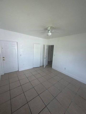 648 NE 139th Street, North Miami, FL 33161