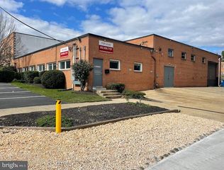 31-35 SHERIDAN ST NW #31, Washington, DC 20011