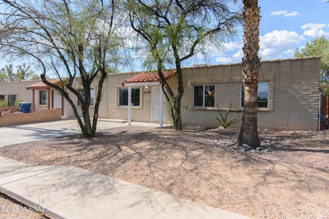 6759 E Hawk Drive, Tucson, AZ 85730