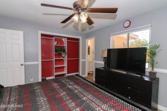 6759 E Hawk Drive, Tucson, AZ 85730