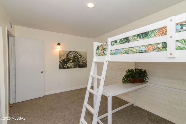 6759 E Hawk Drive, Tucson, AZ 85730