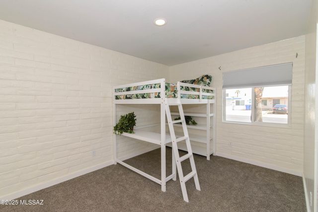 6759 E Hawk Drive, Tucson, AZ 85730