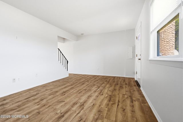 180 Greenwood Loop Road 180, Brick, NJ 08724
