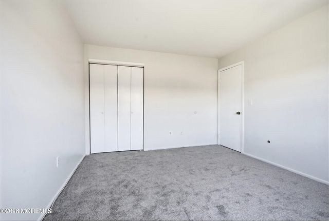 180 Greenwood Loop Road 180, Brick, NJ 08724