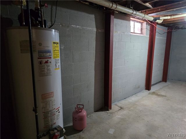 120 Autumnvale, Lockport City, NY 14094