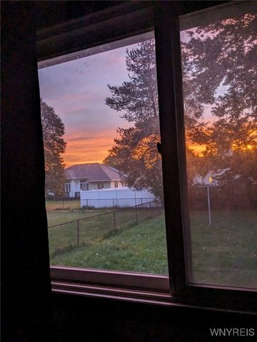 120 Autumnvale, Lockport City, NY 14094