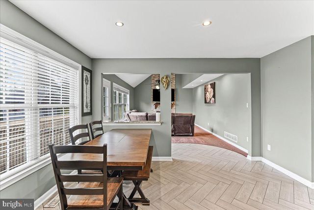 113 MIDLAND DR, Oxford, PA 19363