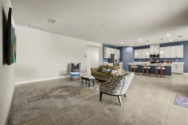 1714 UPLAND LANE, Winter Haven, FL 33884