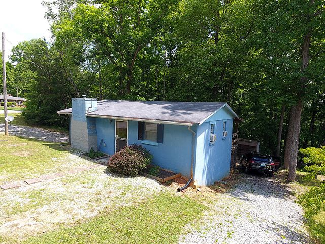 277 Camp Attrahunt Road, Monticello, KY 42633