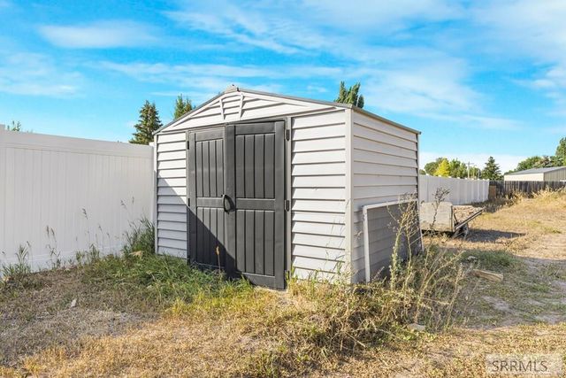 6340 Northside Circle, Idaho Falls, ID 83401