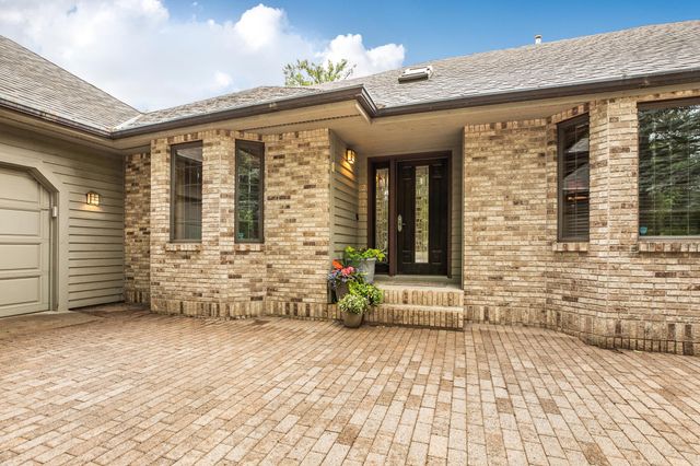 2721 Park Drive, Saint Cloud, MN 56303
