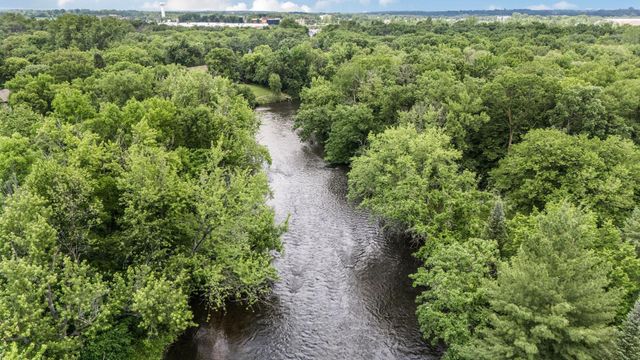 2721 Park Drive, Saint Cloud, MN 56303