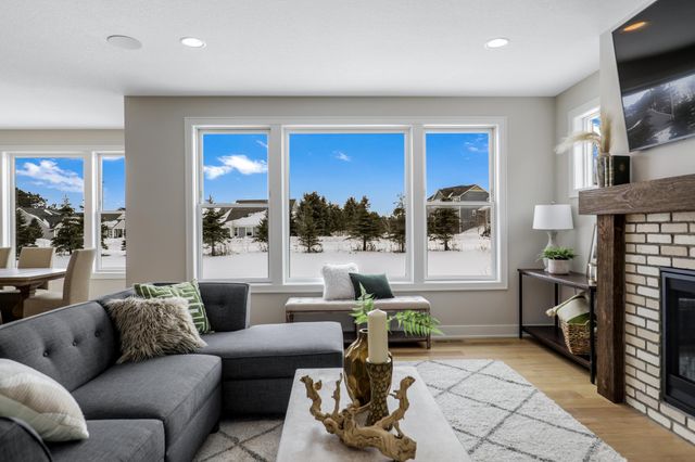 4985 Sunflower Place, Woodbury, MN 55129