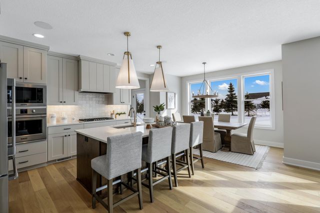 4985 Sunflower Place, Woodbury, MN 55129