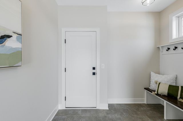 4985 Sunflower Place, Woodbury, MN 55129