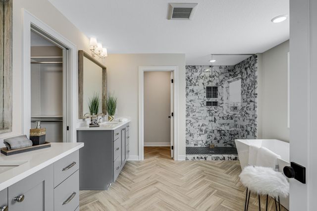 4985 Sunflower Place, Woodbury, MN 55129