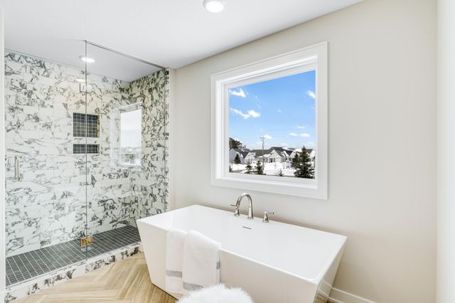 4985 Sunflower Place, Woodbury, MN 55129