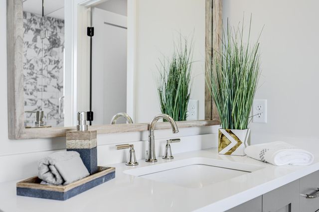 4985 Sunflower Place, Woodbury, MN 55129