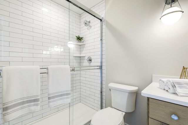 4985 Sunflower Place, Woodbury, MN 55129