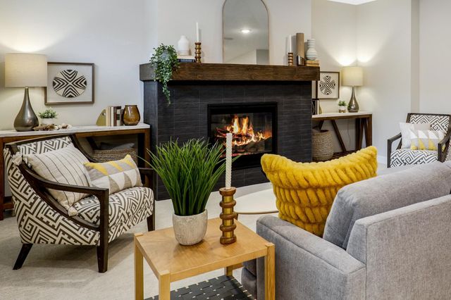 4985 Sunflower Place, Woodbury, MN 55129