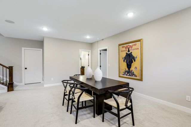 4985 Sunflower Place, Woodbury, MN 55129