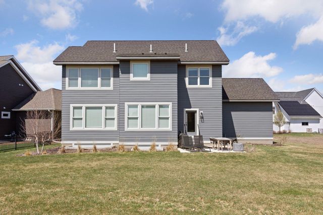 4985 Sunflower Place, Woodbury, MN 55129