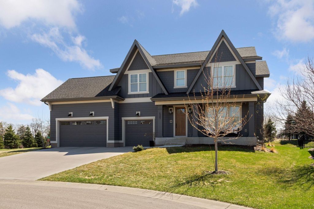 4985 Sunflower Place, Woodbury, MN 55129