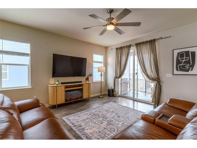 8335 Big Thompson St, Littleton, CO 80125