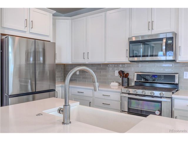 8335 Big Thompson St, Littleton, CO 80125