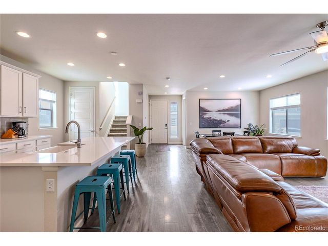 8335 Big Thompson St, Littleton, CO 80125