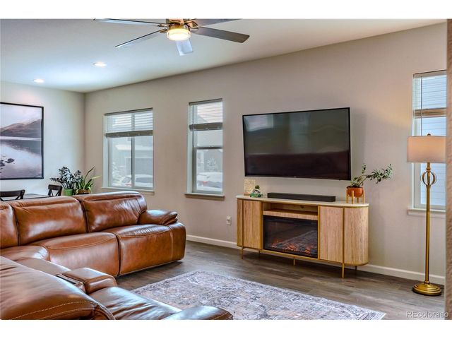 8335 Big Thompson St, Littleton, CO 80125