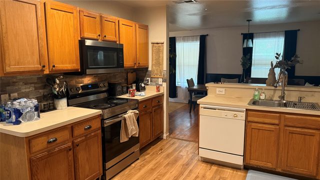 2330 John Mccoy Drive, Dallas, TX 75227