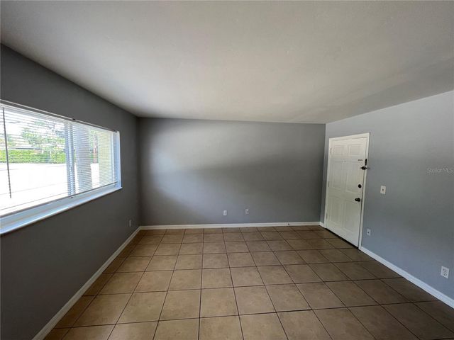 3206 W AZEELE STREET 100, Tampa, FL 33609