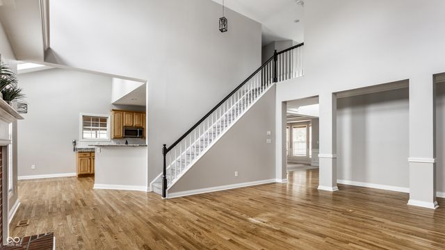 14152 Ledgewood Way, Carmel, IN 46032