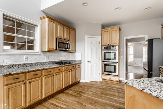 14152 Ledgewood Way, Carmel, IN 46032