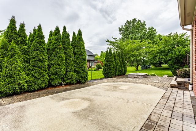 14152 Ledgewood Way, Carmel, IN 46032