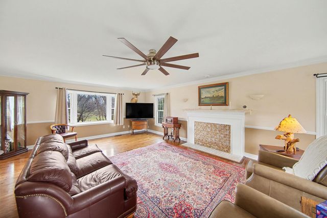 19840 Queens Court, Manchester, MI 48158