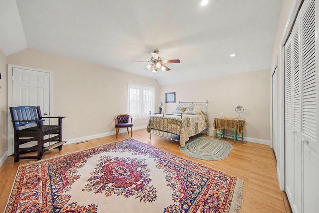 19840 Queens Court, Manchester, MI 48158