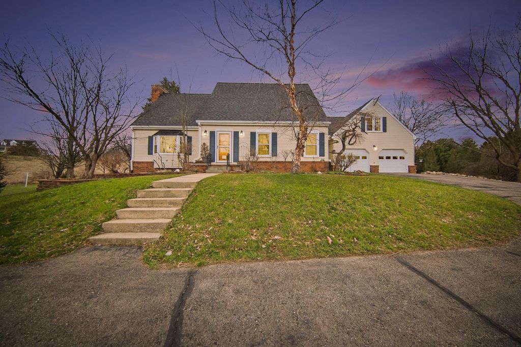 19840 Queens Court, Manchester, MI 48158