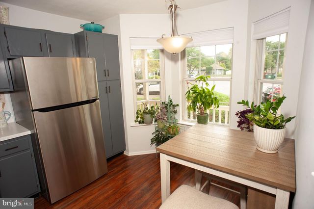 6 WELLINGTON, East Windsor, NJ 08520