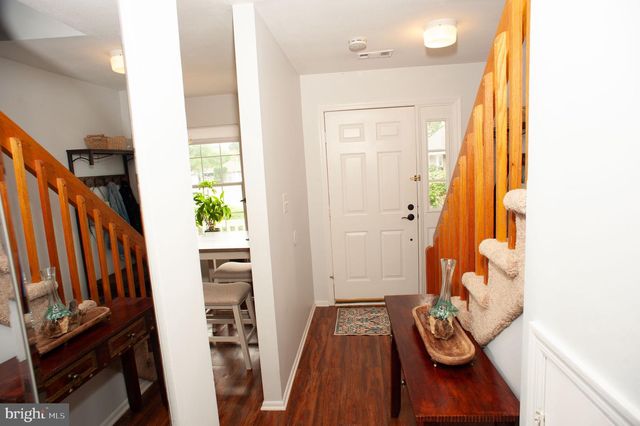 6 WELLINGTON, East Windsor, NJ 08520