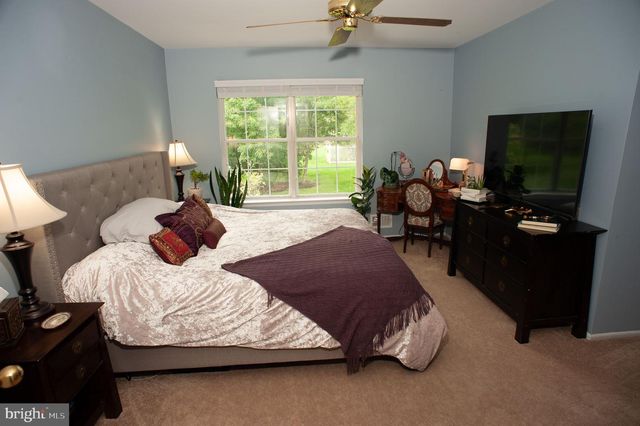 6 WELLINGTON, East Windsor, NJ 08520