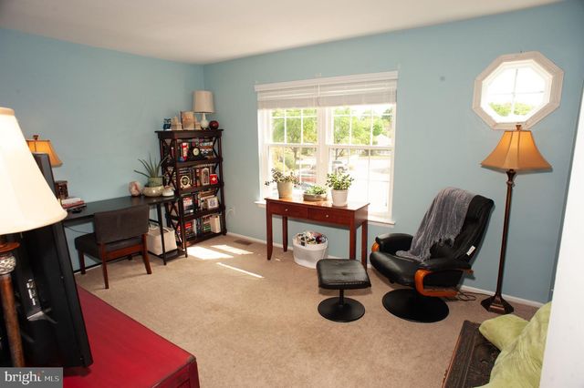 6 WELLINGTON, East Windsor, NJ 08520