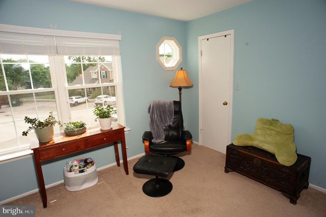 6 WELLINGTON, East Windsor, NJ 08520